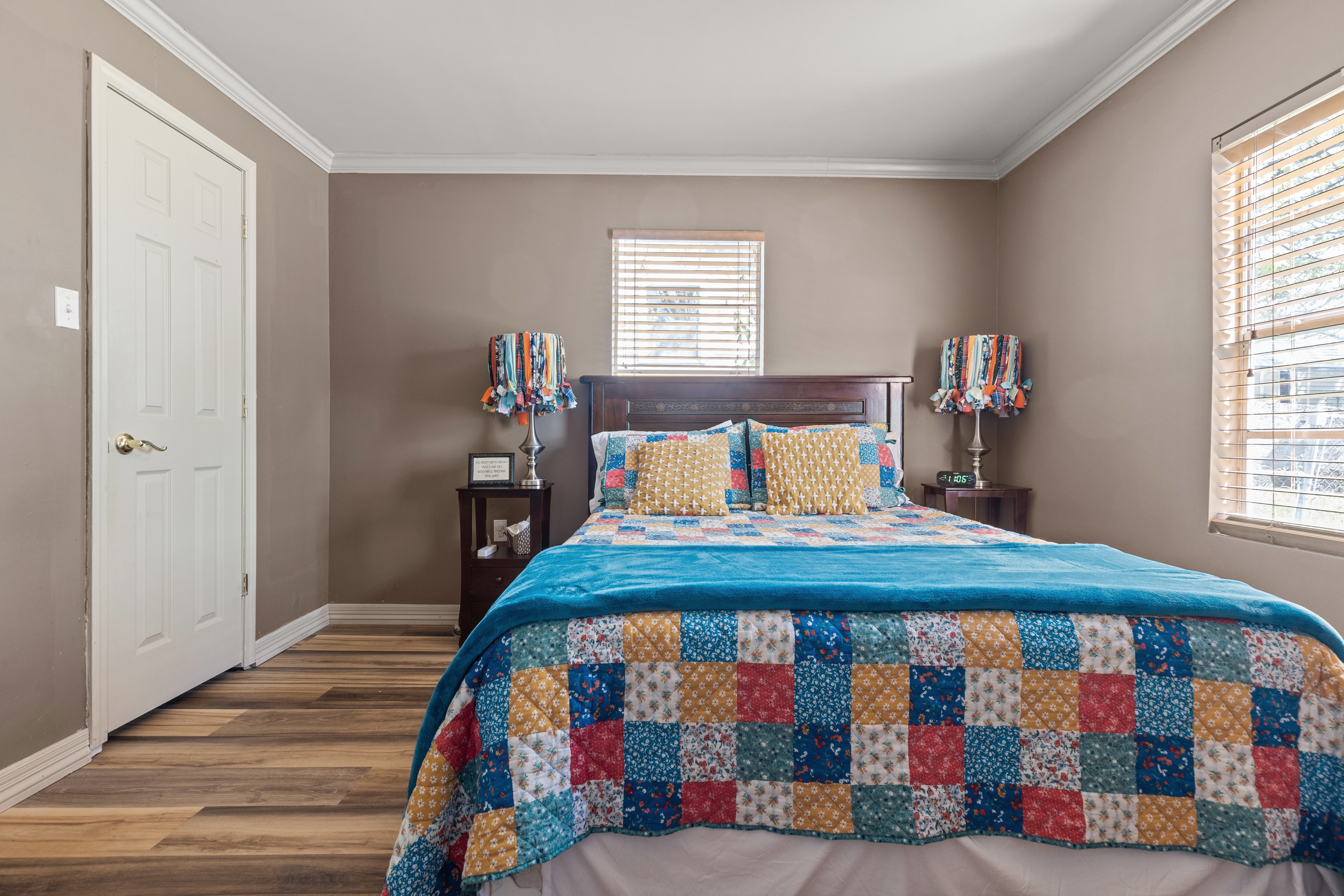 Country Quilt Cottage